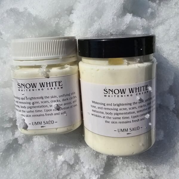 Snow White treats all skin problems
